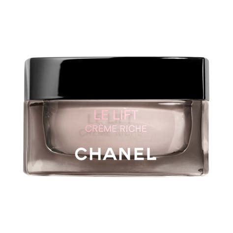 CHANEL LE LIFT CRÈME RICHE Smooths .